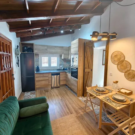 Casita Jacuzzi * 엘에스피나르